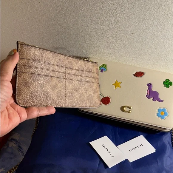 Authentic Coach Cream Crossbody Bag with Colorful Patches - Picture 5 of 16